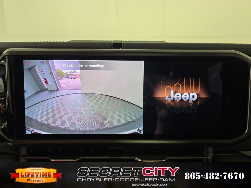New 2025 Jeep Wrangler Unlimited Rubicon w/ Steel Bumper Group AWD/4WD image 21