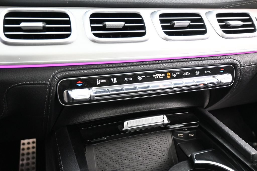 Used 2024 Mercedes-Benz GLE 53 AMG 4MATIC Coupe image 27