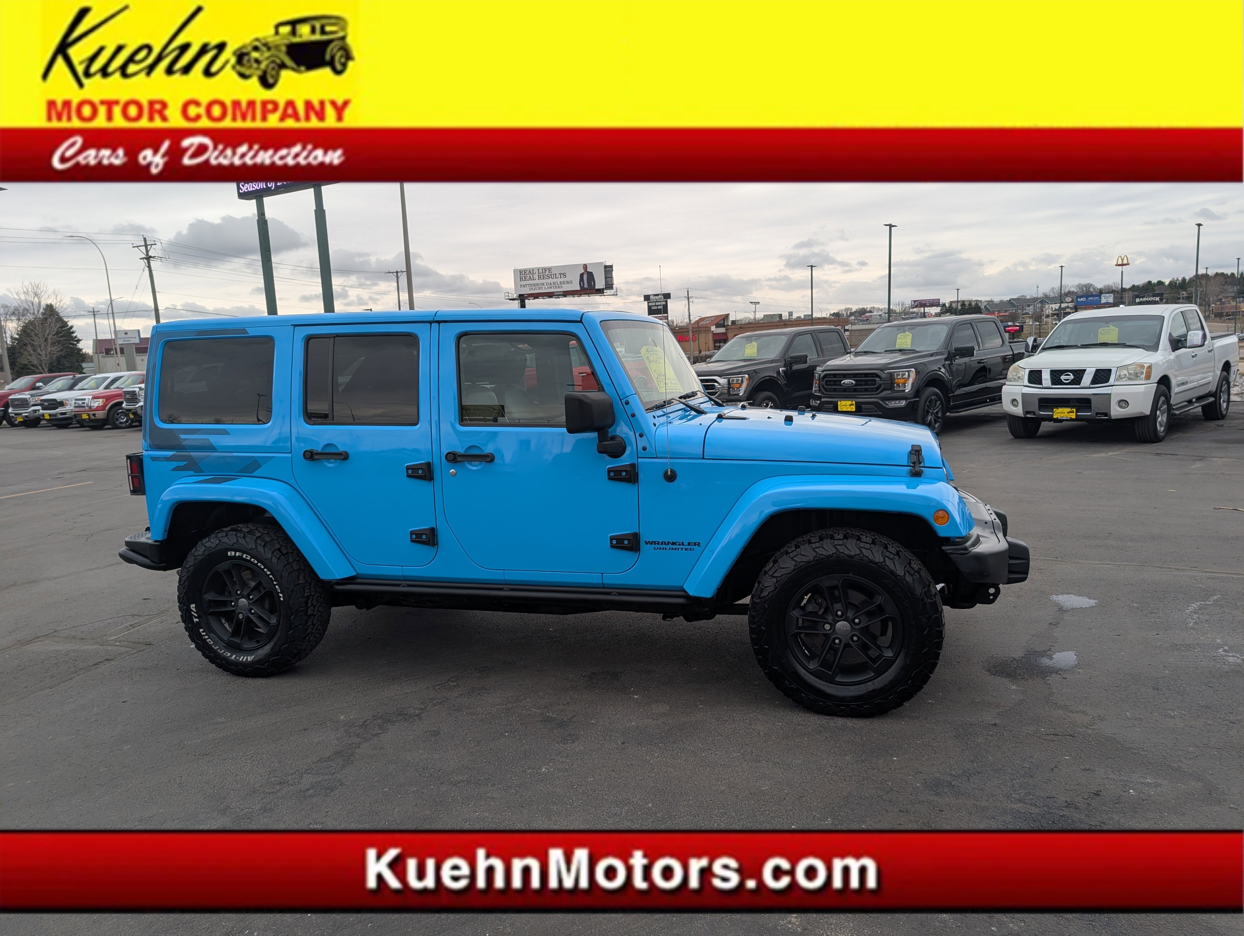 Used 2017 Jeep Wrangler Unlimited Sahara image 1