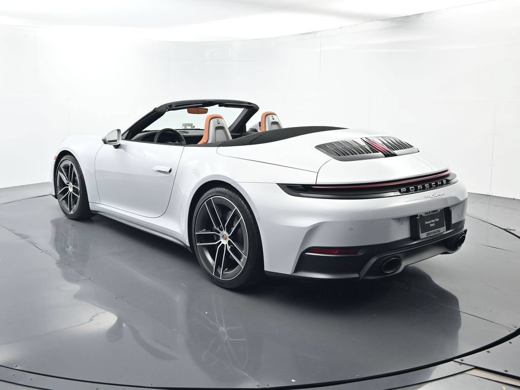 Certified 2026 Porsche 911 Carrera RWD image 3
