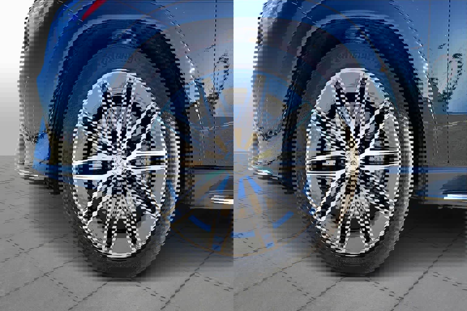 Used 2025 Mercedes-Benz GLE 53 AMG AMG GLE 53 image 11