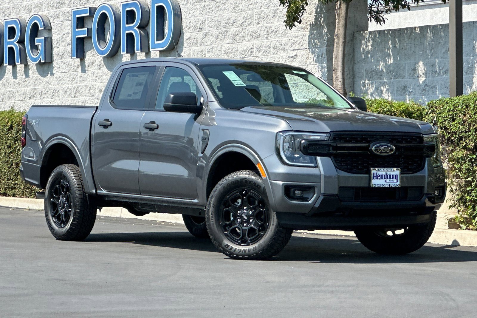 New 2025 Ford Ranger XLT w/ Equipment Group 301A High image 2