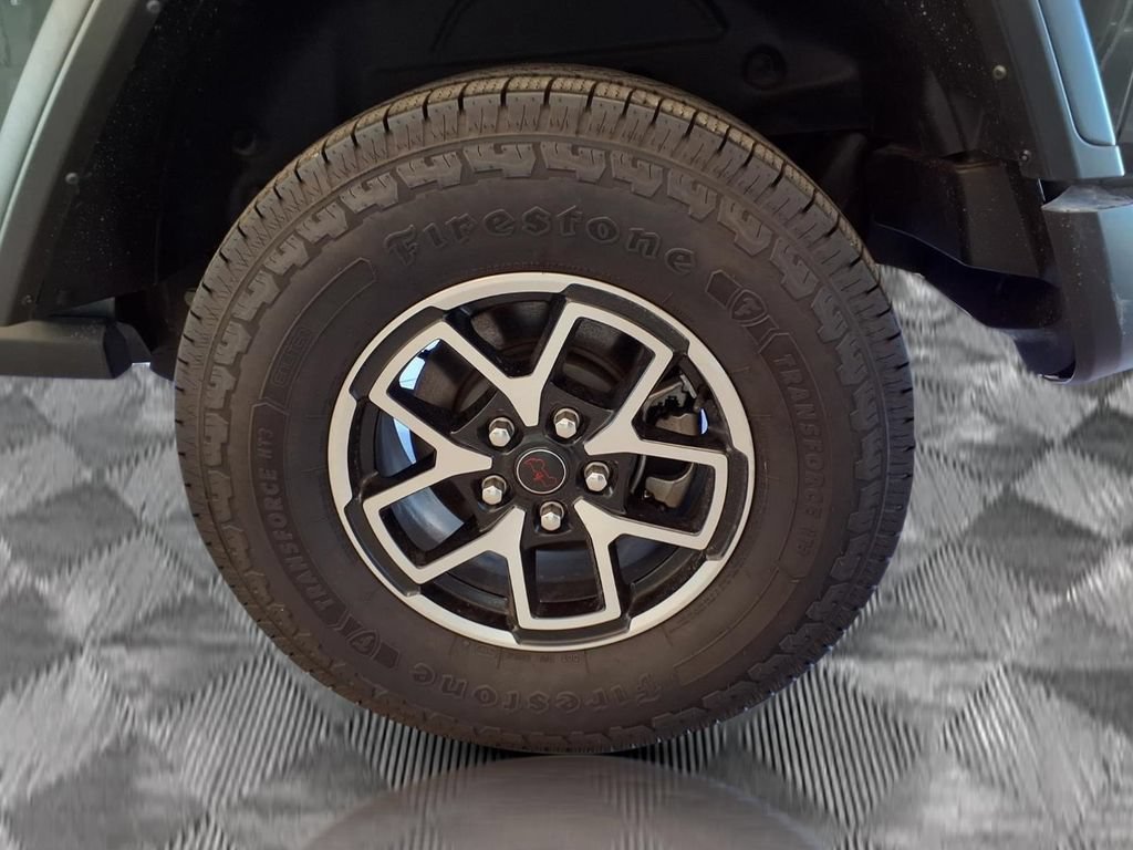 Used 2024 Jeep Wrangler Unlimited Rubicon AWD/4WD image 21