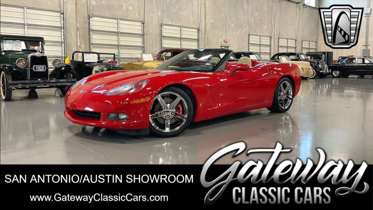 Used 2005 Chevrolet Corvette Convertible w/ Preferred Equipment Group