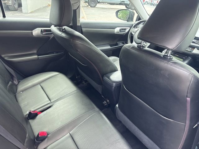 Used 2011 Lexus CT 200h Premium FWD image 8
