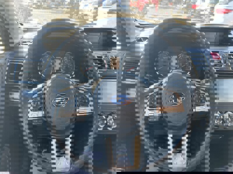 Used 2018 Subaru Forester 2.5i w/ Alloy Wheel Package image 13