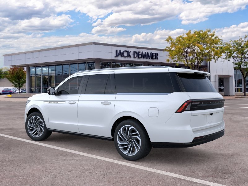 New 2026 Lincoln Navigator L Reserve AWD/4WD image 4