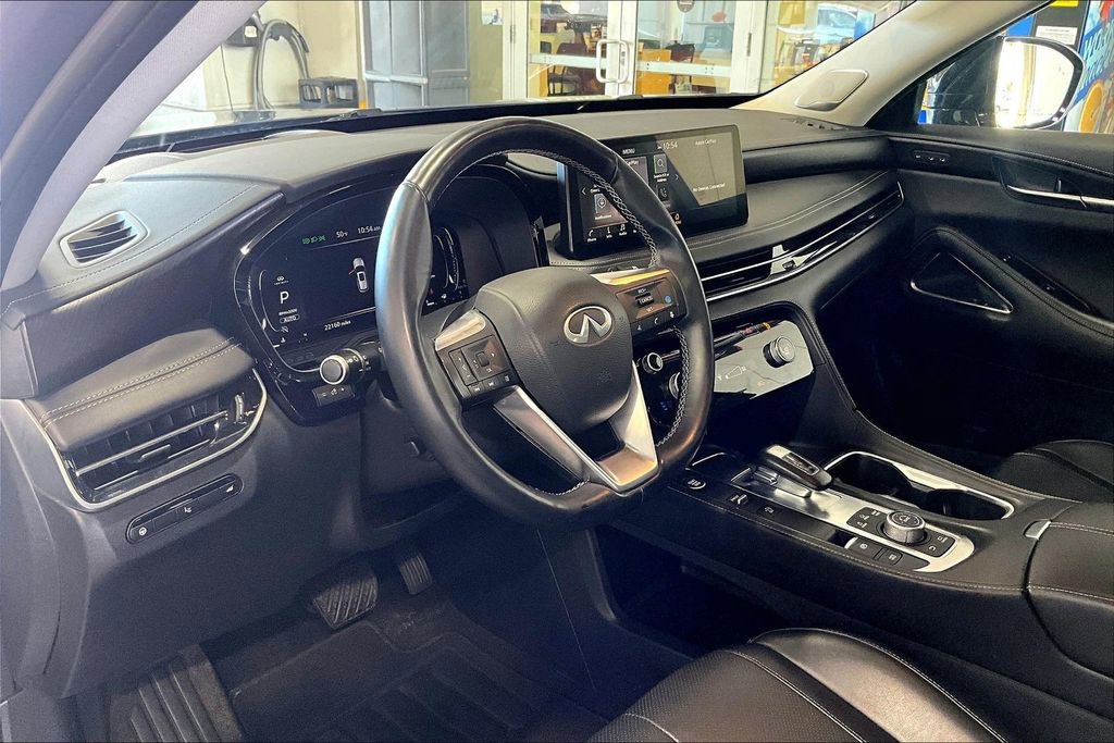 Used 2022 INFINITI QX60 Sensory image 4