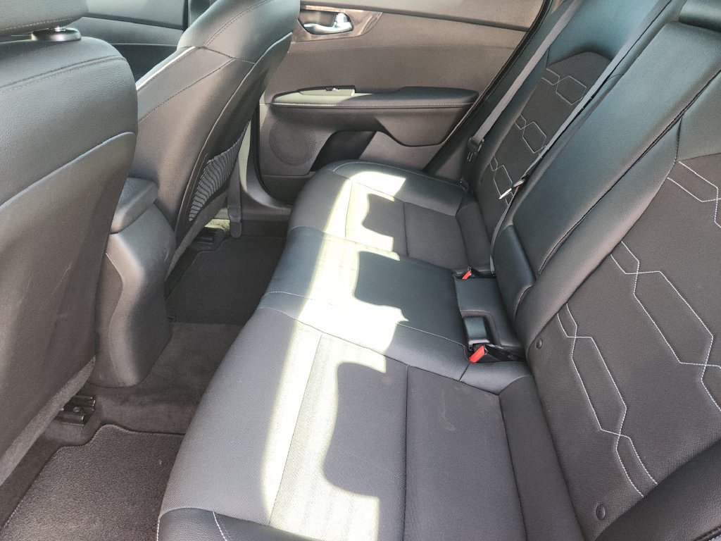 Used 2023 Kia Forte GT-Line w/ GT-Line Premium Package FWD image 33