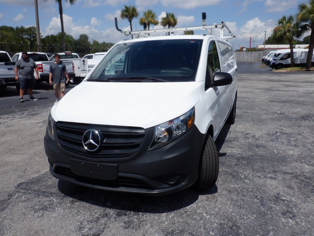 Used 2023 Mercedes-Benz Metris image 20
