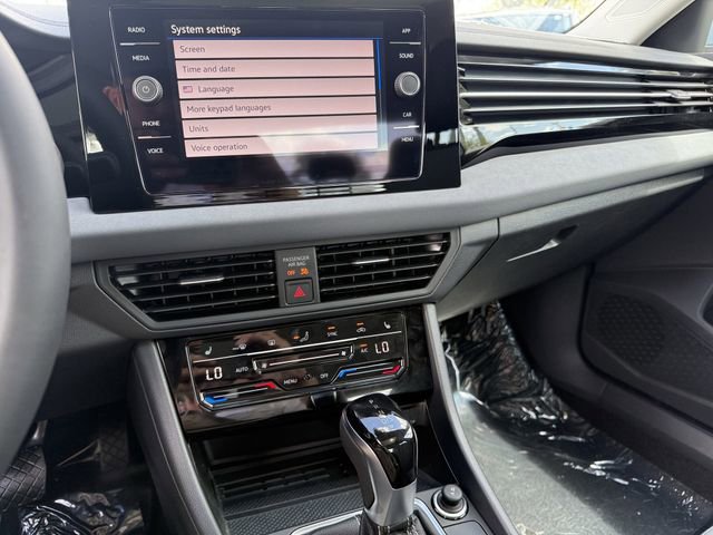 New 2026 Volkswagen Jetta SE image 13