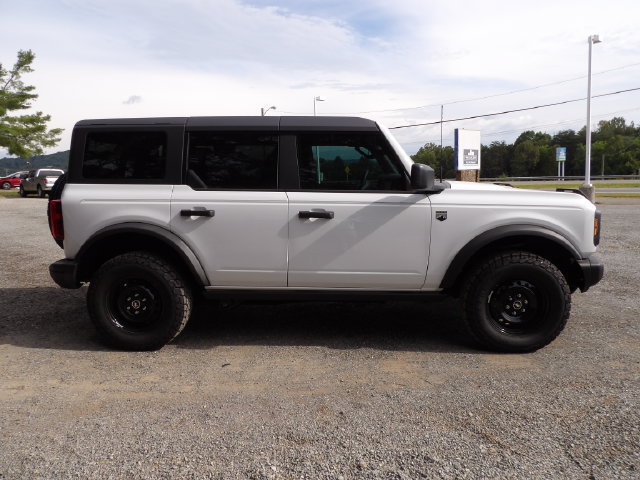 New 2026 Ford Bronco Big Bend w/ Black Diamond Package AWD/4WD image 5