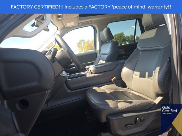 Used 2025 Ford Expedition Active AWD/4WD image 34