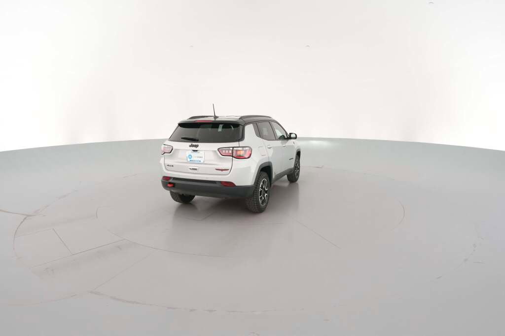 New 2026 Jeep Compass Trailhawk image 11