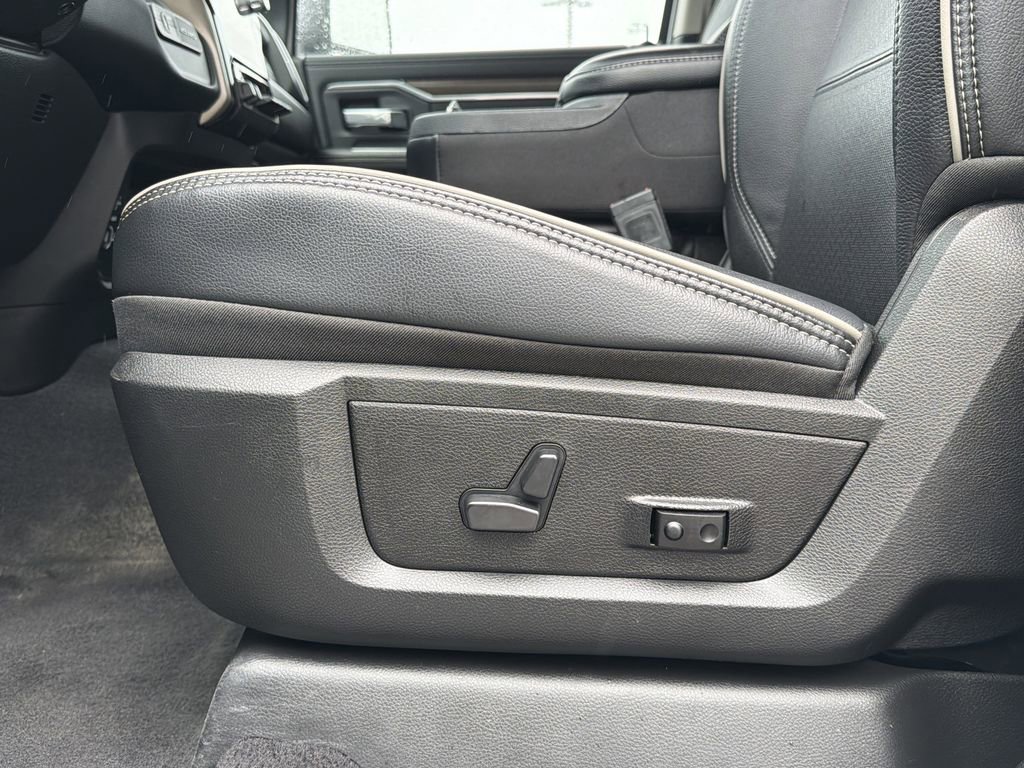 Used 2024 RAM 2500 Laramie AWD/4WD image 21