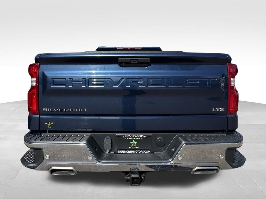 Used 2019 Chevrolet Silverado 1500 LTZ w/ LTZ Premium Package image 8
