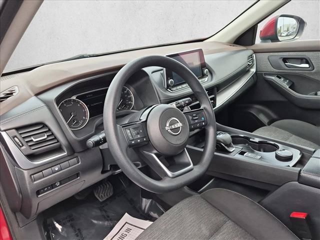 Used 2023 Nissan Rogue SV AWD/4WD image 10