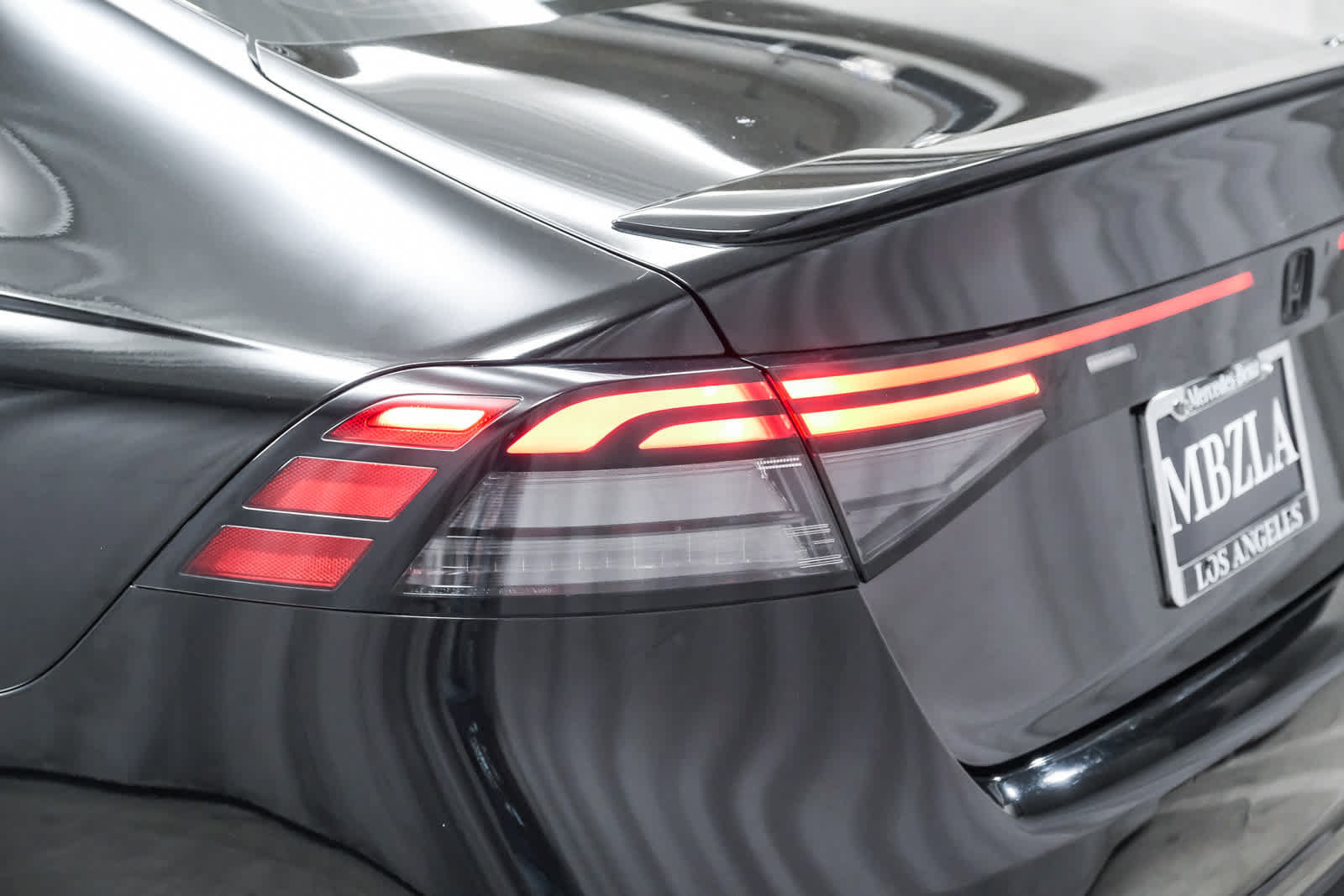 Used 2024 Honda Accord Sport image 7