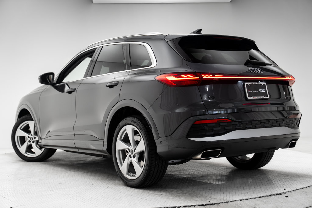 Certified 2025 Audi Q5 Prestige AWD/4WD image 49