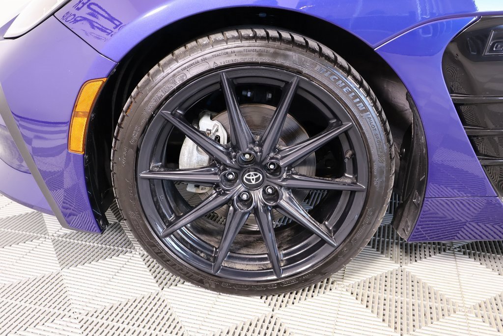 Used 2023 Toyota GR86 Premium w/ ALL Weather Mat Package (TMS) image 16