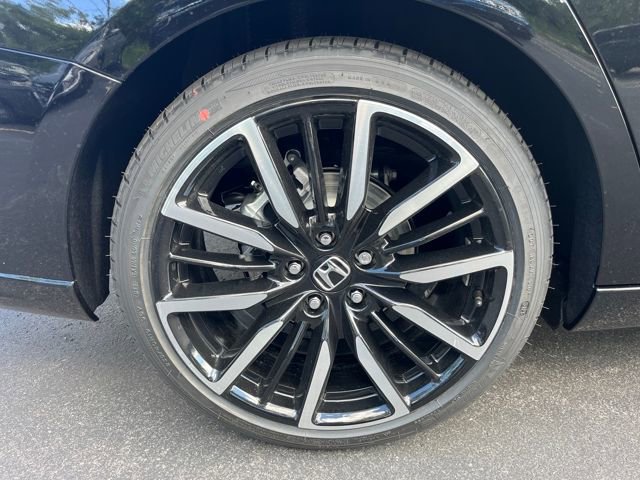 New 2025 Honda Accord Touring image 12