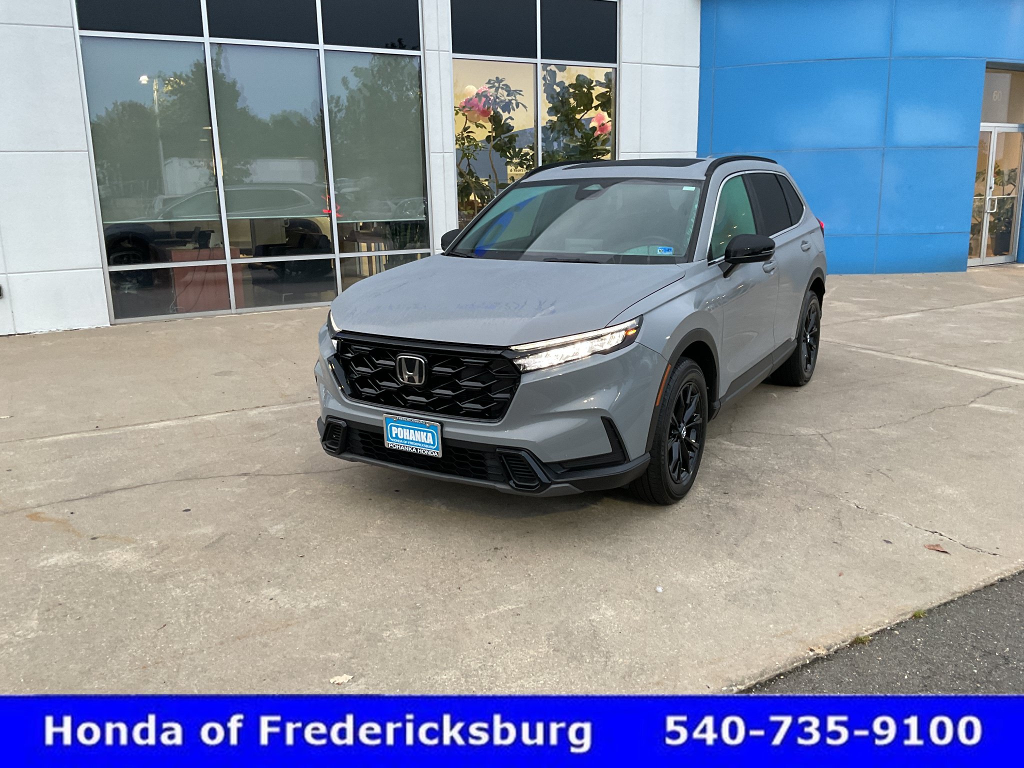 Certified 2025 Honda CR-V Sport image 2