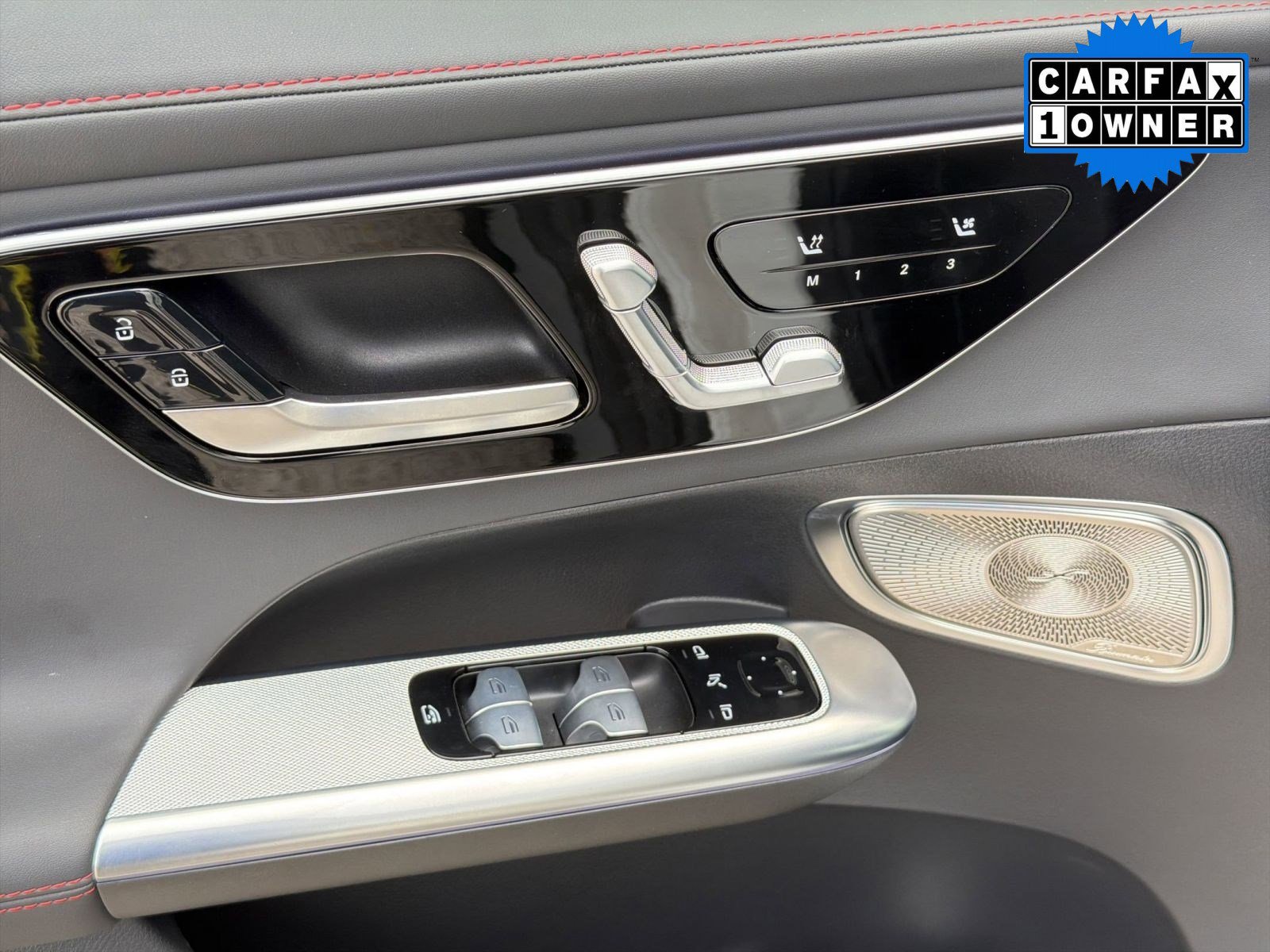 Certified 2025 Mercedes-Benz GLC 43 AMG 4MATIC image 21