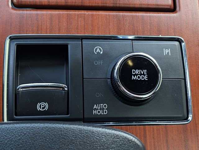 Used 2022 Lincoln Navigator Reserve image 16