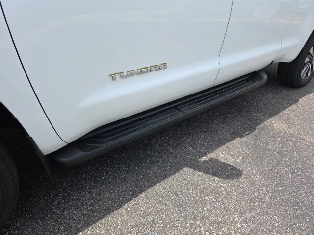 Used 2019 Toyota Tundra Limited w/ Limited Premium Package AWD/4WD image 28