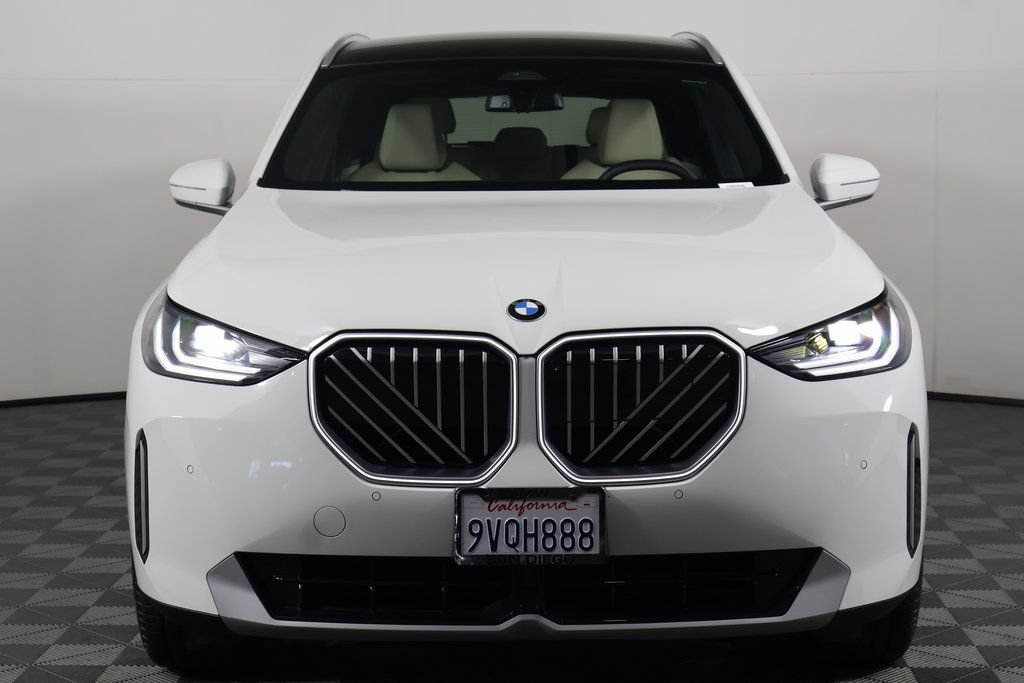 Certified 2026 BMW X3 xDrive30 AWD/4WD image 2