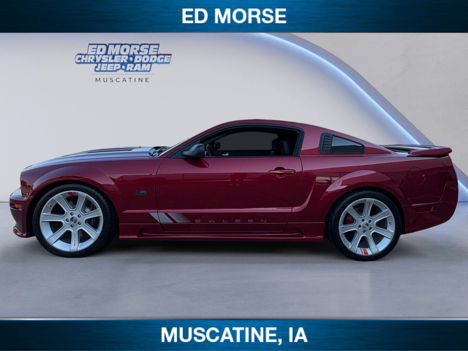Used 2006 Ford Mustang GT RWD image 2