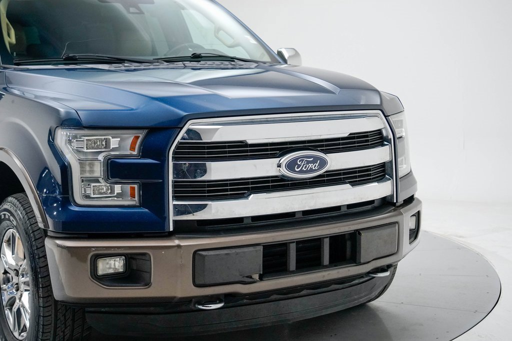 Used 2015 Ford F150 Lariat w/ Equipment Group 502A Luxury image 4