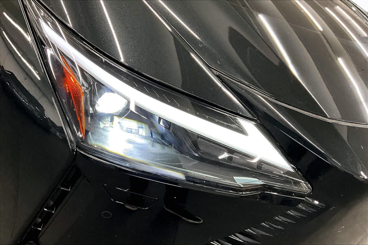 Used 2026 Lexus RZ 450e AWD w/ Luxury Package image 27