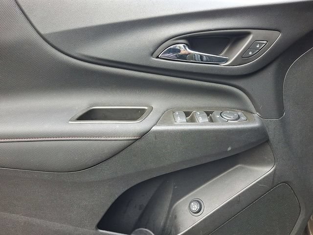 Used 2023 Chevrolet Equinox RS AWD/4WD image 28