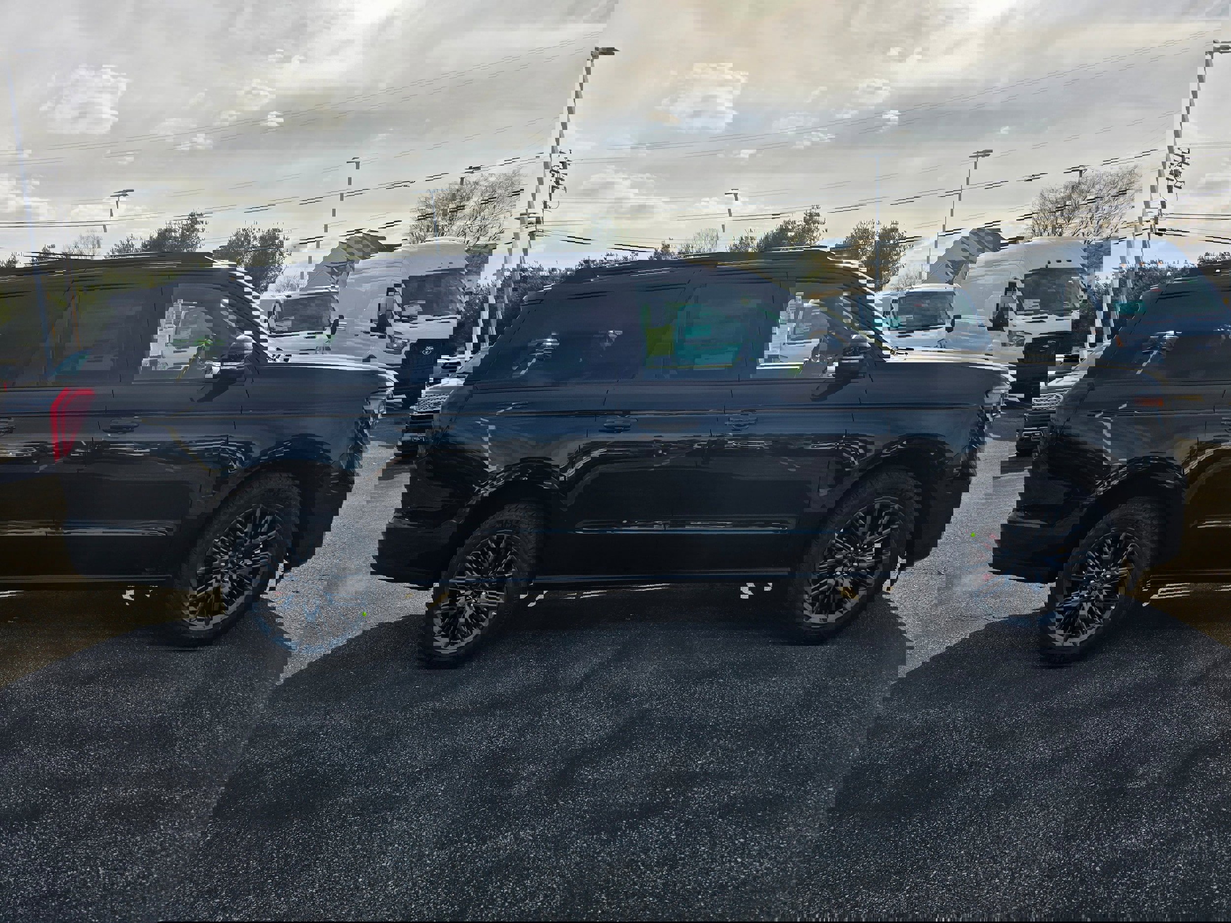 New 2025 Ford Expedition Max Platinum w/ Stealth Performance Package image 6