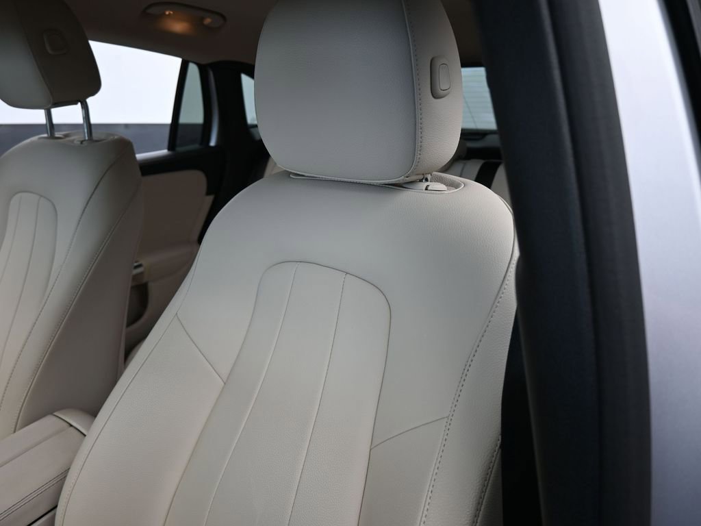 Used 2021 Mercedes-Benz GLA 250 image 16