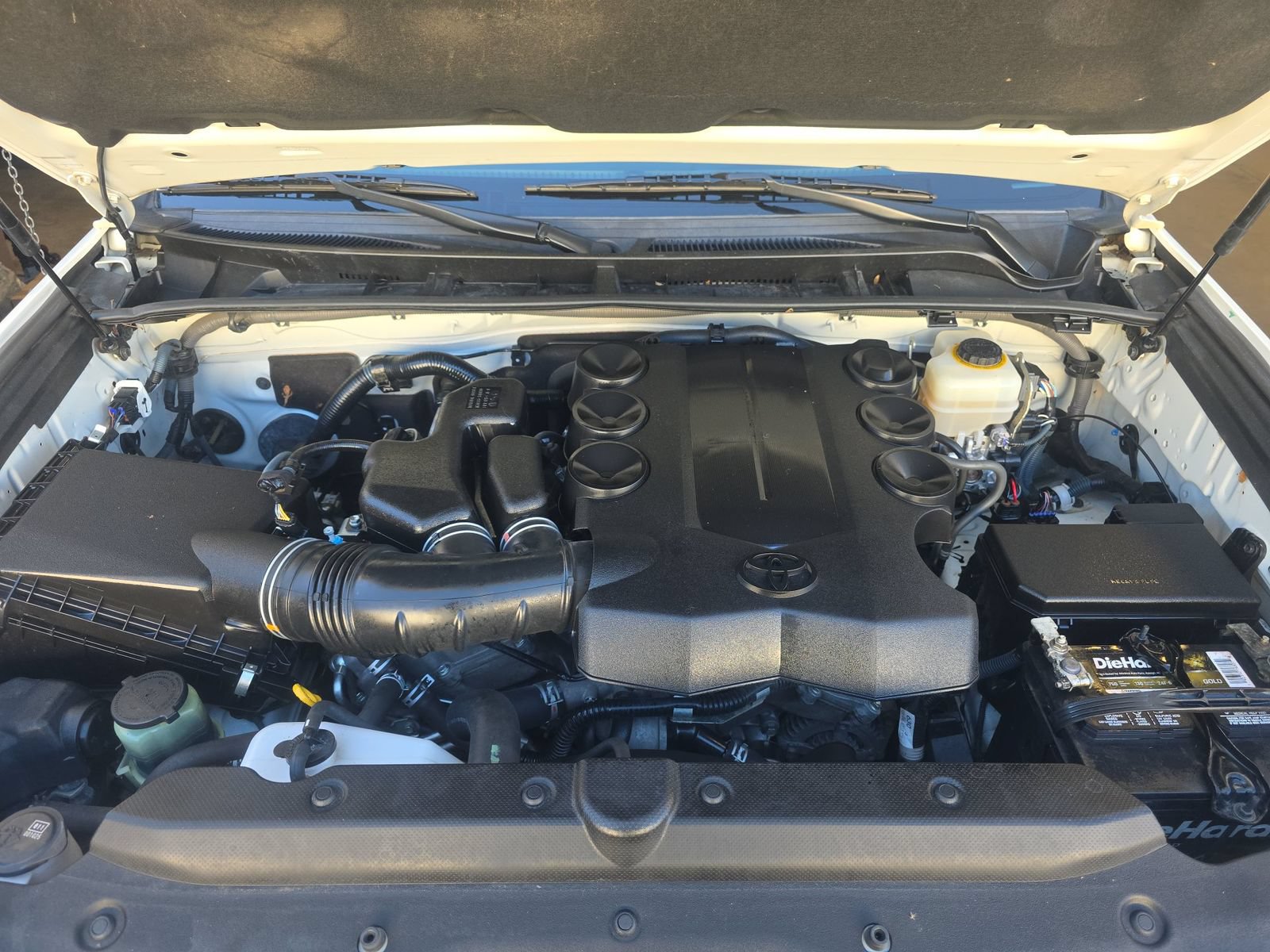 Used 2017 Toyota 4Runner Limited AWD/4WD image 8