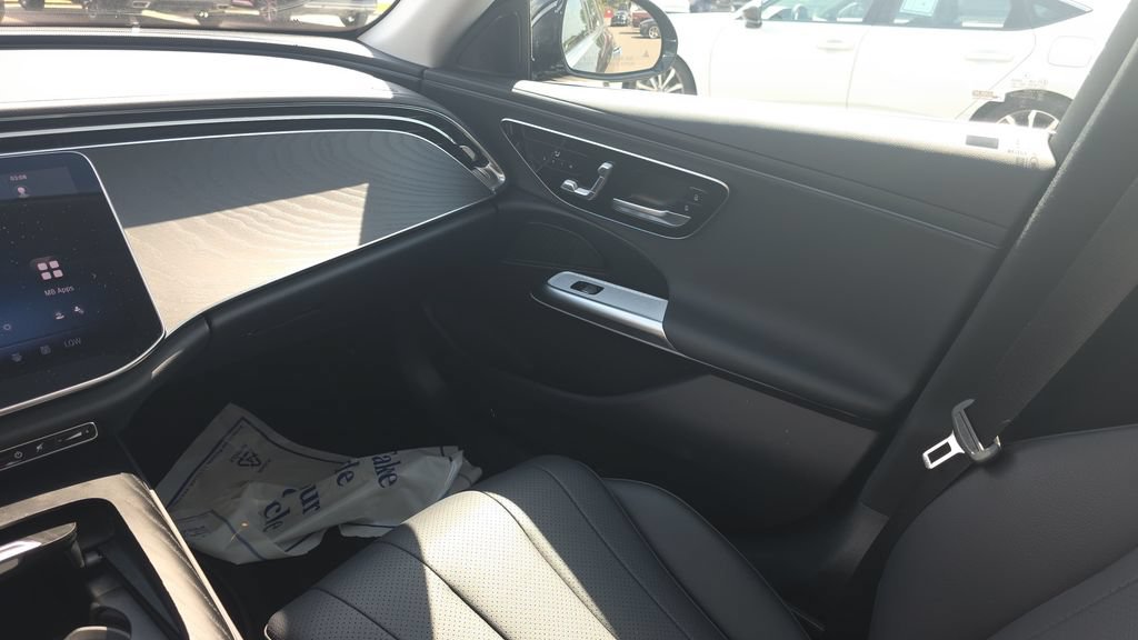 Certified 2024 Mercedes-Benz E 350 4MATIC Sedan image 26