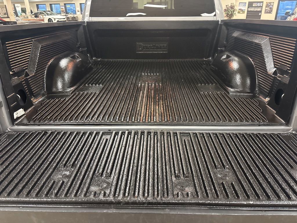 Used 2024 RAM 2500 Big Horn image 31