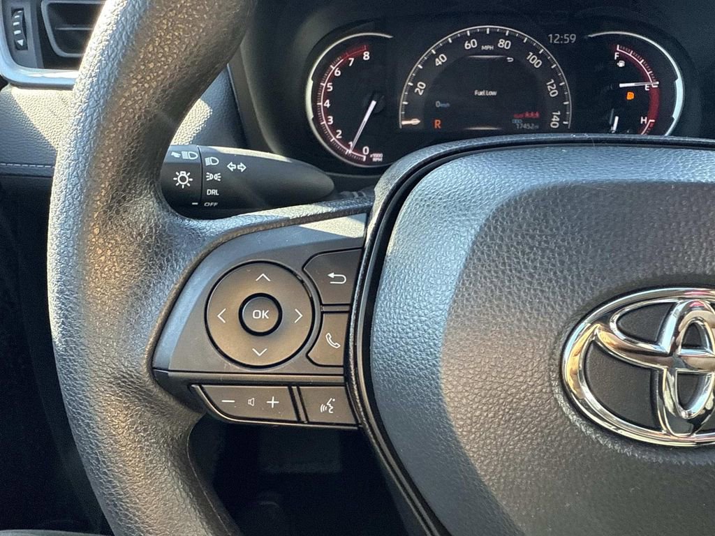 Used 2023 Toyota RAV4 LE image 29