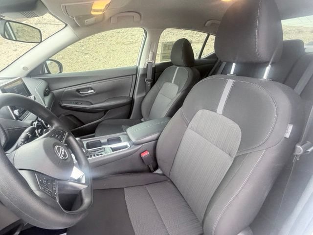 Certified 2025 Nissan Sentra SV FWD image 22