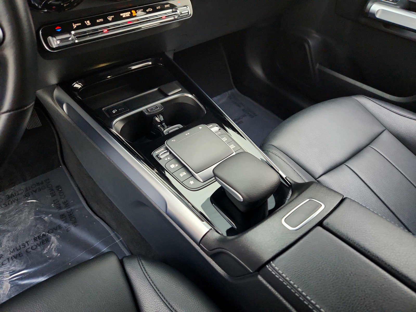Certified 2022 Mercedes-Benz GLB 250 4MATIC image 20