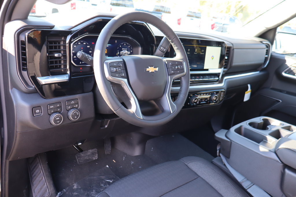 New 2026 Chevrolet Silverado 1500 LT w/ Z71 Off-Road Package AWD/4WD image 6
