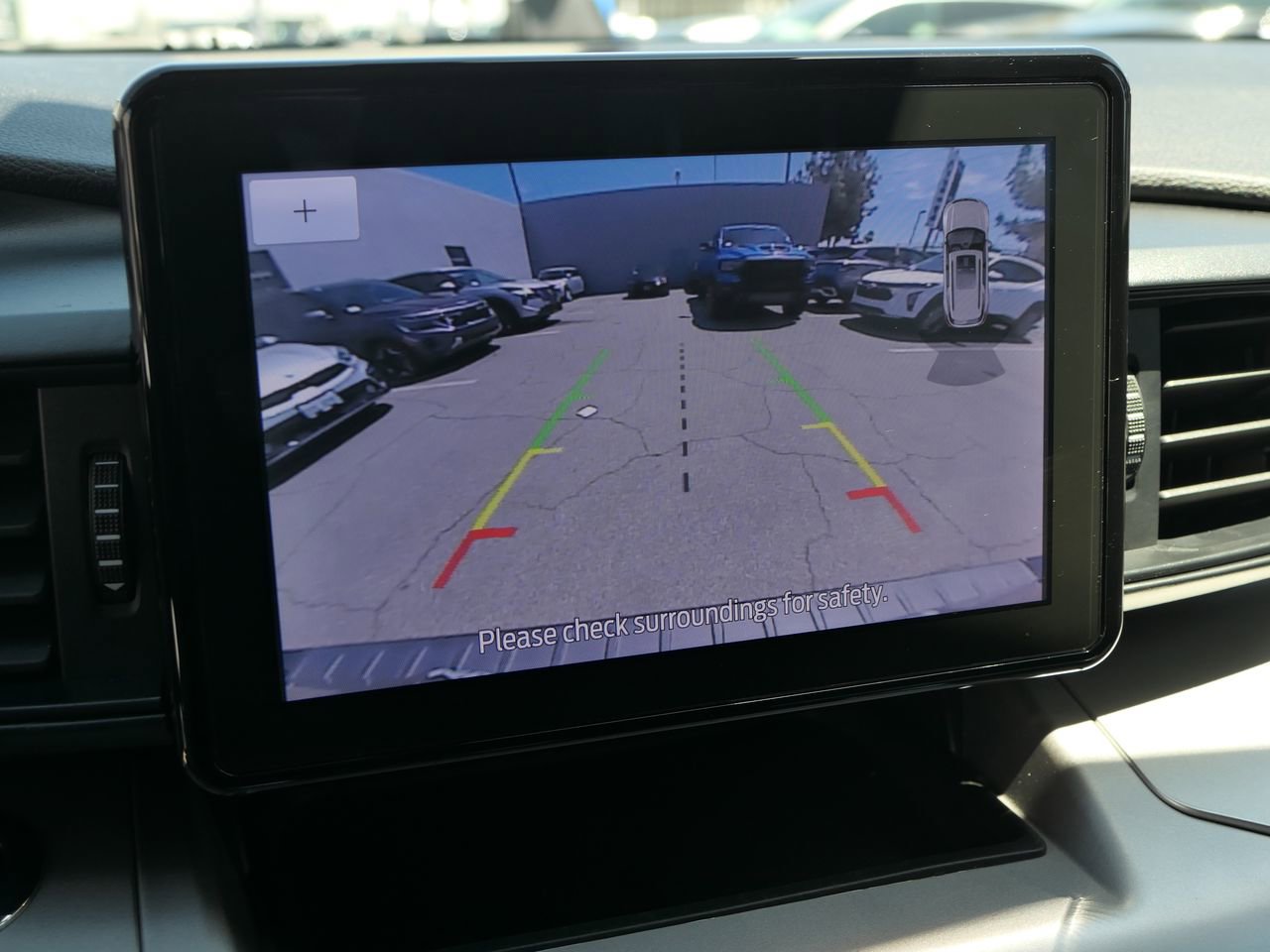 Used 2021 Ford Explorer XLT RWD image 23