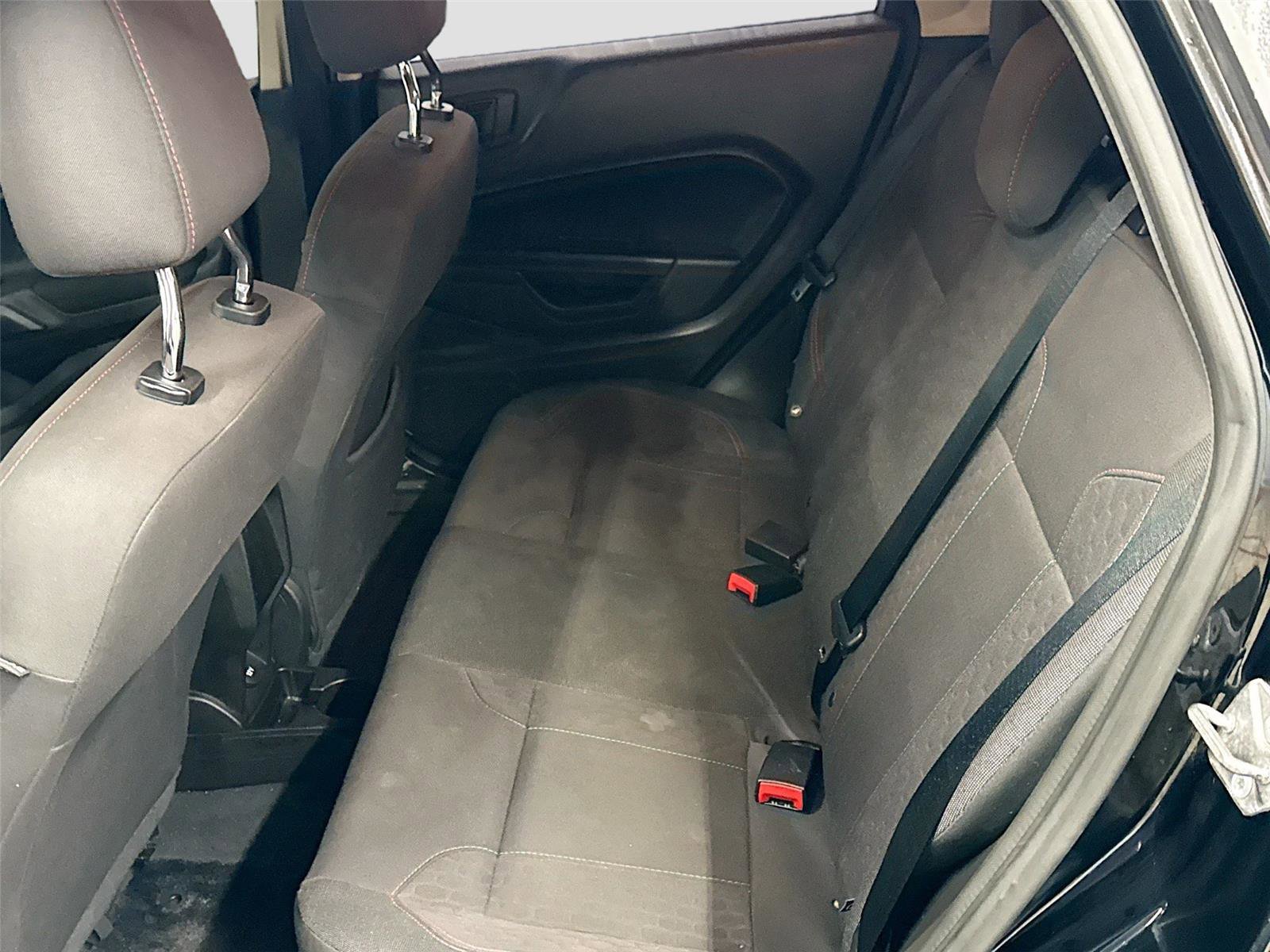 Used 2019 Ford Fiesta ST-Line image 5