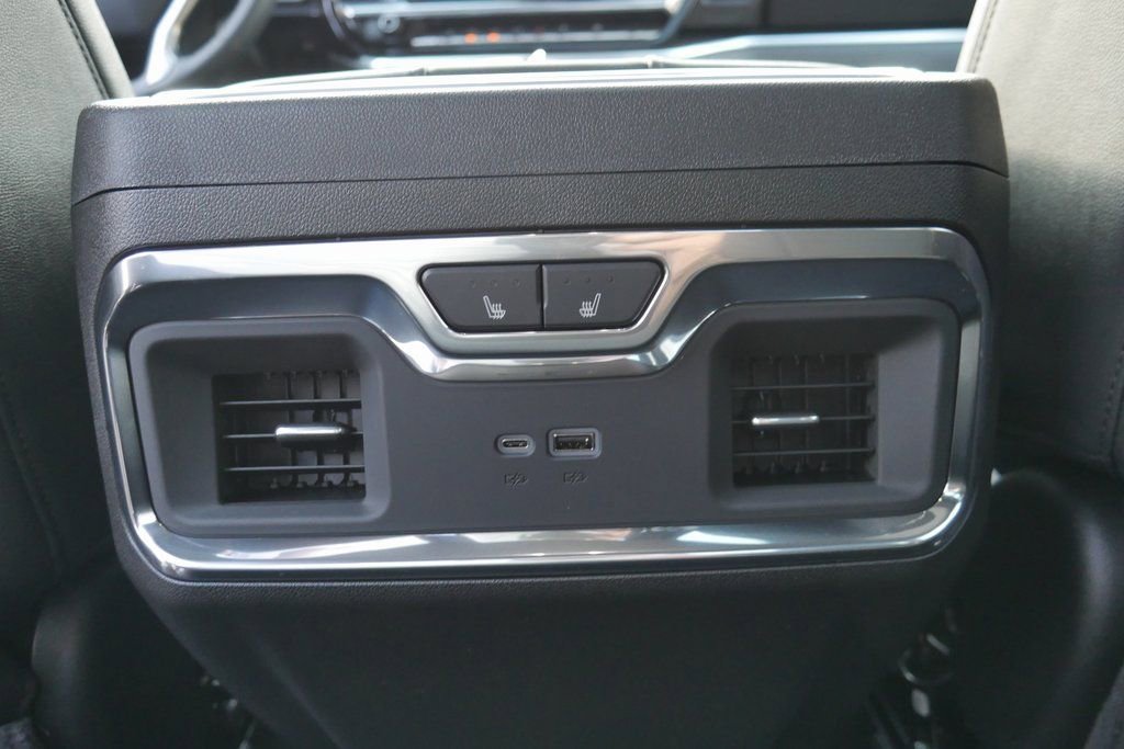 New 2026 Chevrolet Silverado 1500 LTZ w/ LTZ Premium Package image 24