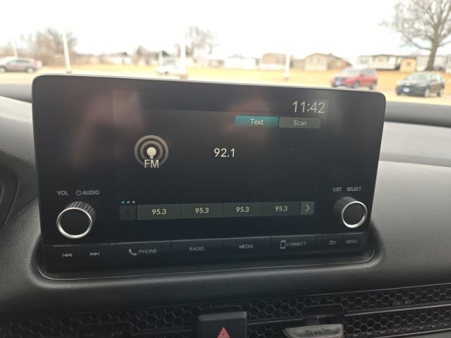 Used 2025 Honda HR-V LX image 18