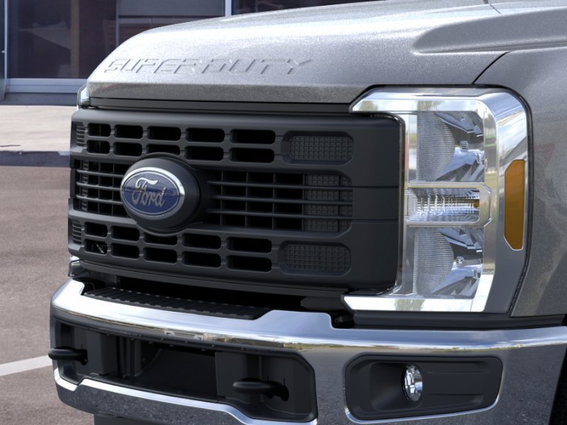 New 2026 Ford F350 XL w/ XL Chrome Package AWD/4WD image 17