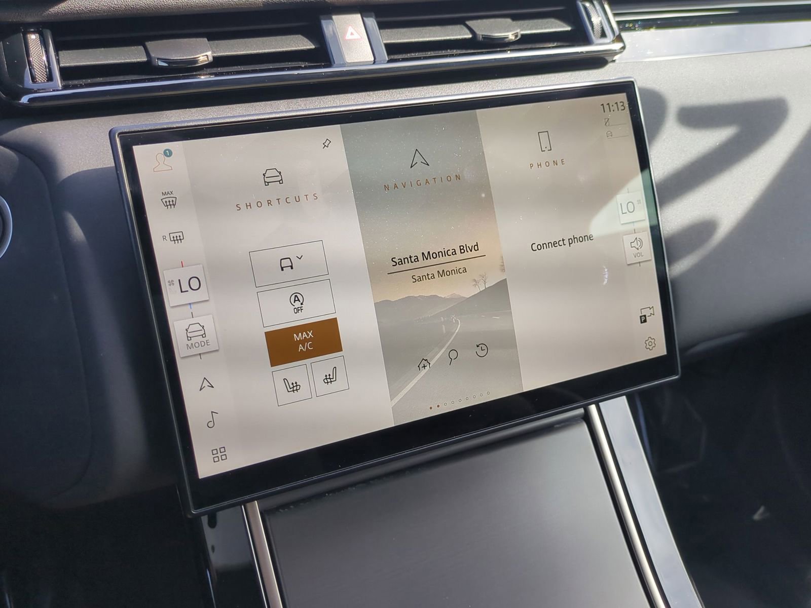 Certified 2026 Land Rover Range Rover Velar S image 19