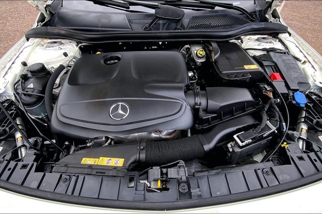 Used 2015 Mercedes-Benz GLA 250 4MATIC image 10